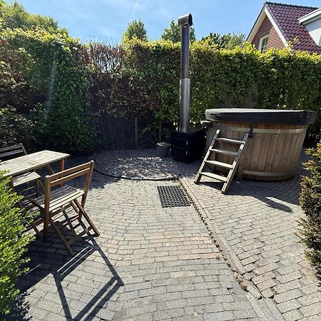 The Cosy Cottage For Comfort With Sauna And Hottub Zeewolde Esterno foto