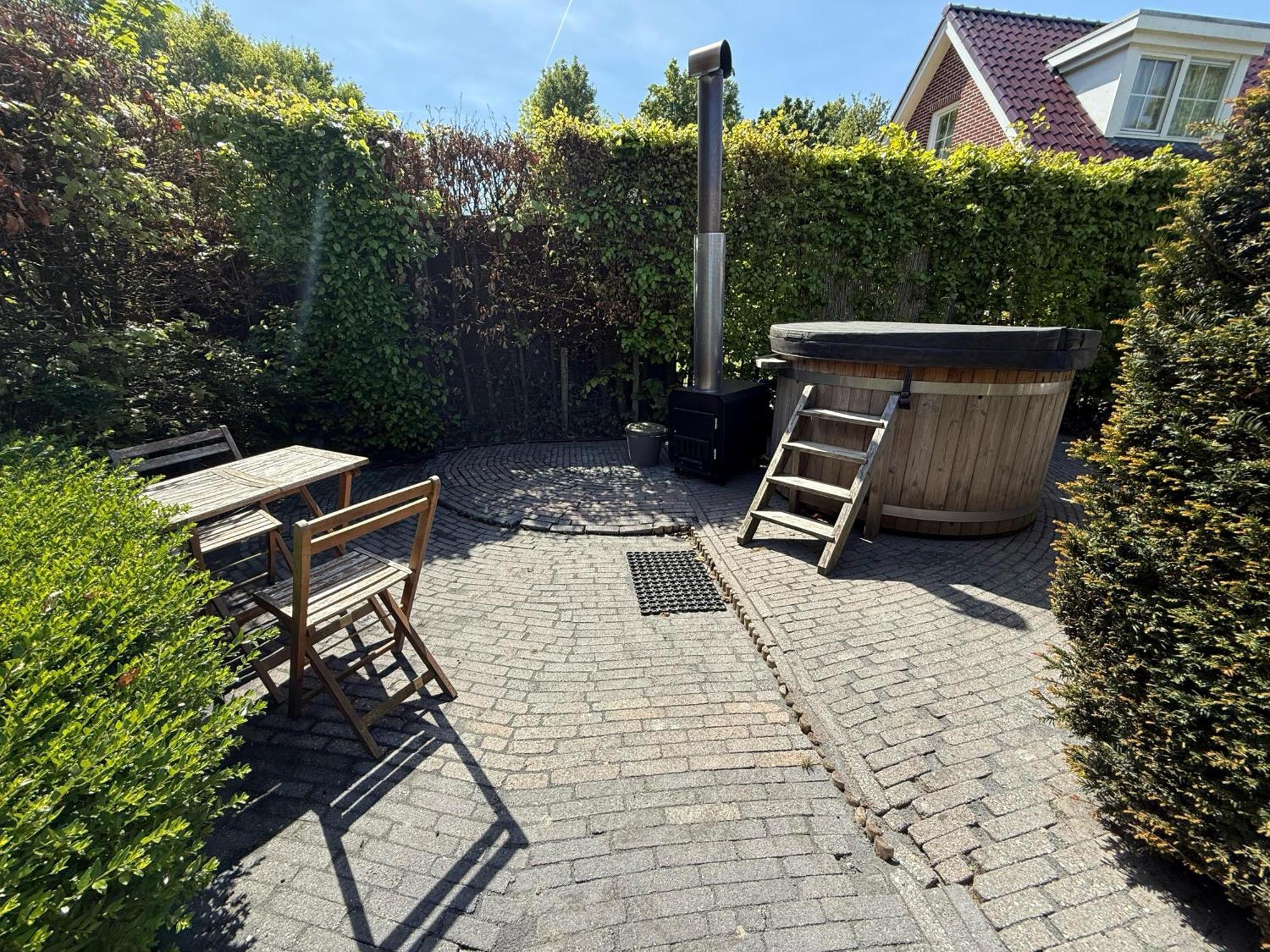 The Cosy Cottage For Comfort With Sauna And Hottub Zeewolde Esterno foto
